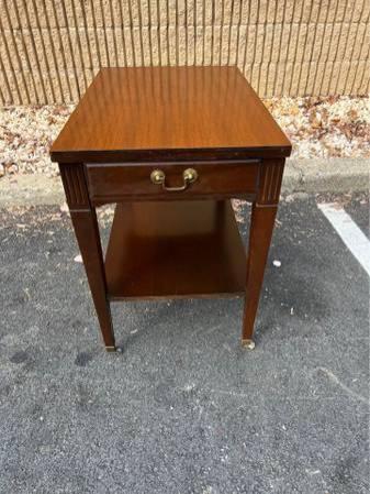 Mersman furniture Vintage mahogany Side Table..jpg