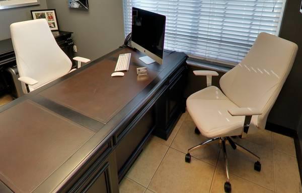 2 sets of executive professional desks (4 pieces) 2 white custom chair.jpg